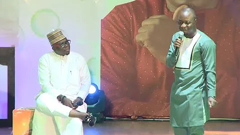 Watch MC Lively react as someone in the audience provoked him at Laffmattazz, Akure.