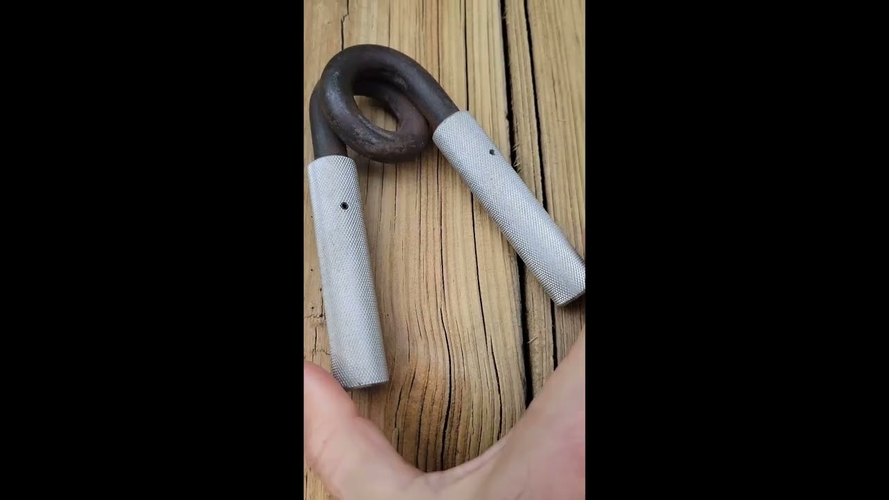 エクササイズグッズ Warren tetting beef builder Hercules Super Rare Warren Tetting Hercules gripper - YouTube