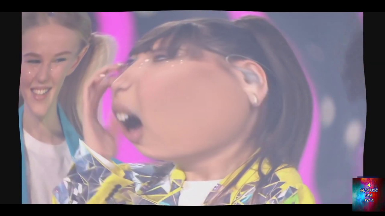 Szczęśliwa Roxie wchodzi w 4 gęstość ;) *KURDE, ALE CZAD*