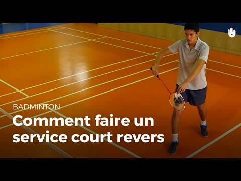 Vidéo: Qu'est-ce qu'un service qui peut être repris au badminton ?