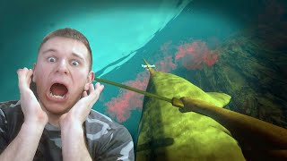 SCARY SHARK ATTACKS!!! | Stranded Deep #10