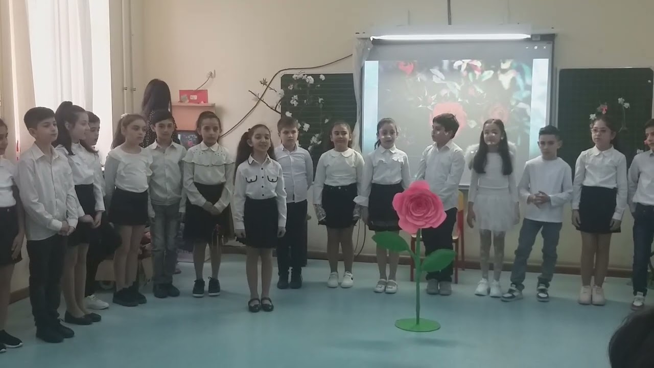 #mothersday    7 апреля 2022 г.              Մայրության և գեղեցկության օր։ Հմ.194 դպրոց, 4_րդ 