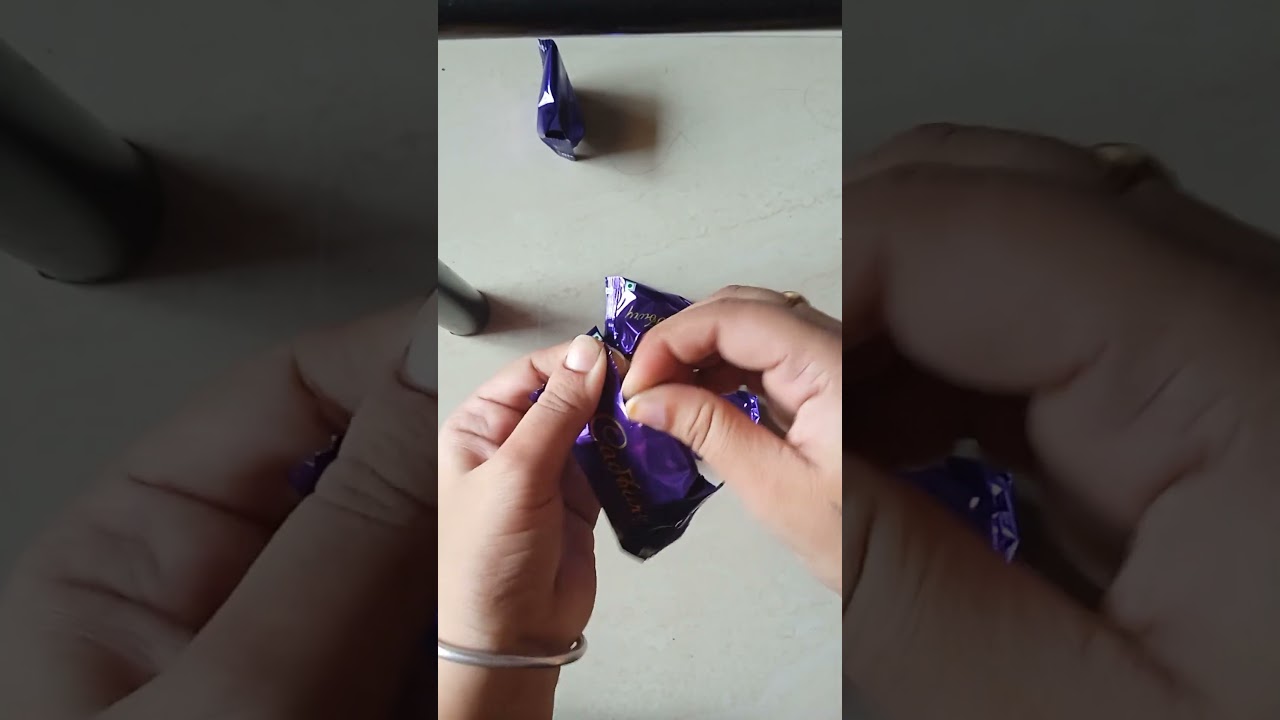 Cadbury chocolate biscuits unboxing  40rs 