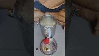 hot cooked rice with burned tomato jeera garlic#villagefood #youtubeshorts #shorts #eat#odia