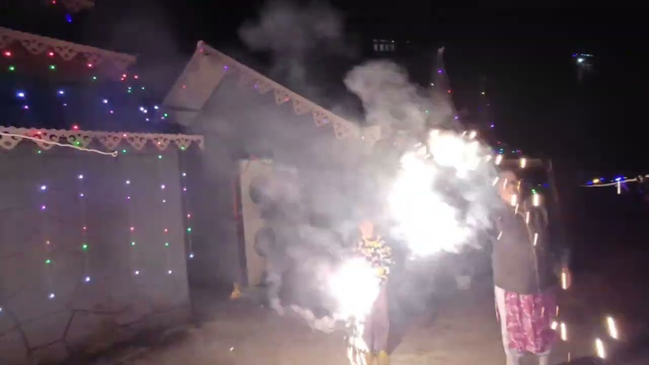 Jhilimili  jhilimili  deusure  batti  ko jhilimili  deusure 🙏🕺💃