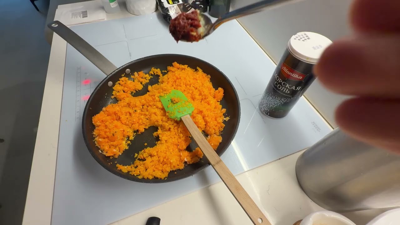 Чечевица тушёная с овощами