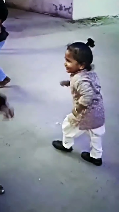 Kallajodu College Papa song ki Buddodu Dance super eragadhisadu chudandi. #shots #youtube