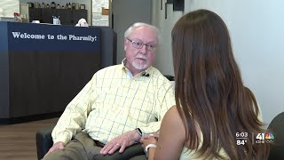 'I'm saving a lot': Customer uses Kansas City area pharmacy's 'cost-plus model' for prescriptions