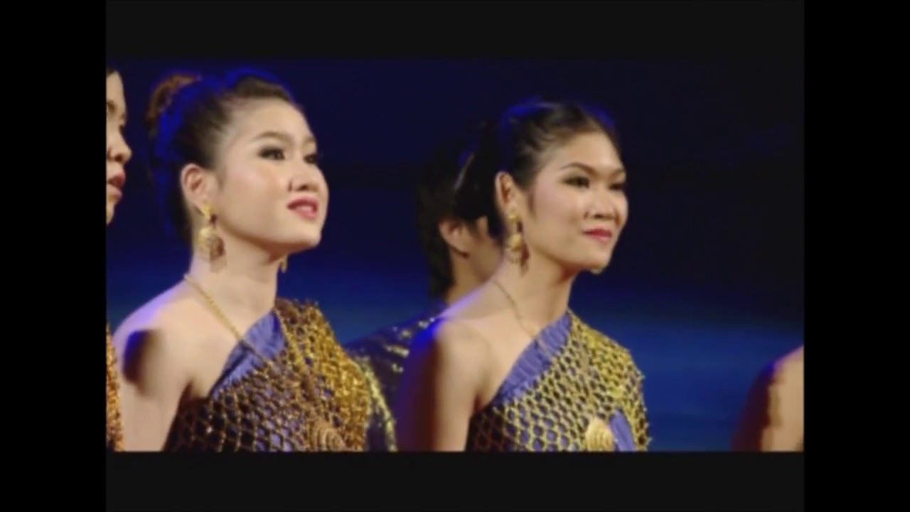 10 - Suanplu Chorus - 