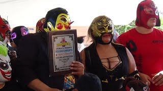 Homenaje a Súper Pinocho en Taquería Chabelo.