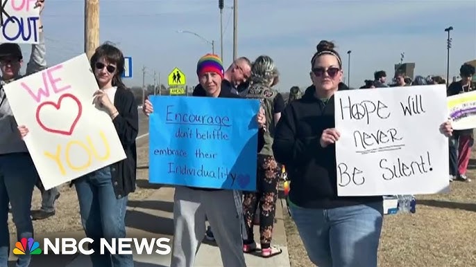 Oklahoma Students Walk Out After Nex Benedict S Death To Protest Bullying