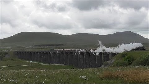 LNER A4 4498 Sir Nigel Gresley | Ribblehead Viaduct | 21st May 2022