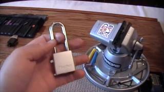 [14] Master Lock No.570 Picked