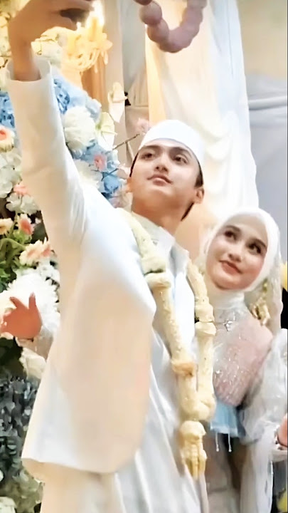 So Sweet(Kemesraan Gus Azmi dan Kansa 4 jam Setelah Menikah)