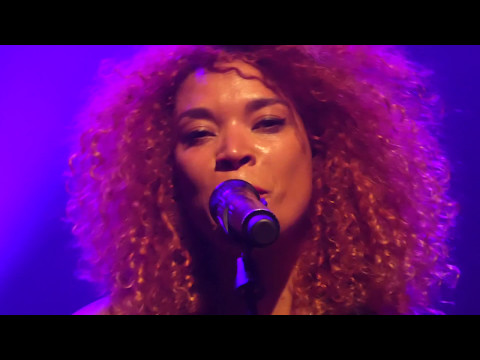 Flavia Coelho Papa Joachim Paris (Cesaria Evora cover) L'Odéon Tremblay en France 13/05/2017