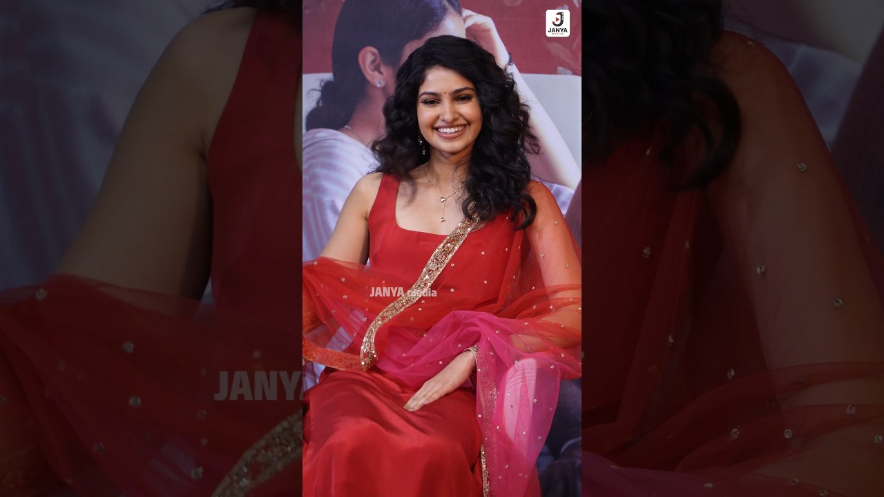 Stunning Manasa Varanasi😘 In Red❤️ 