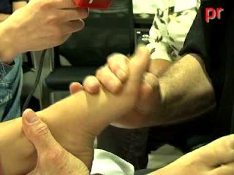 Taller cuidado de pies para pacientes oncológicos