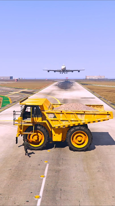 Airport Technician Rapidly Empty The Runway | Grand Theft Auto V ||