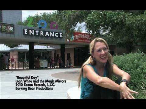 Beautiful Day at the Houston Zoo - Music Video!
