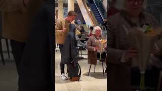 love joy flowers good deed credit:harrison tiktok