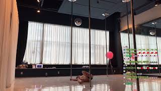 Pole Dancing Fail