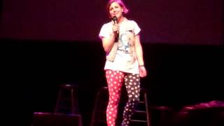 Hannah Hart Comments On Your Comments at the #NoFilter Show