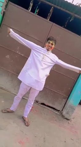 holi ke din dil mil jaate hain lyrics
