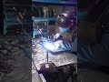 耐熱アース磁気 V パッド(型番 GMV300)接触面に無酸素銅素材を採用し、導電性に非常に優れます。平面ワークと丸パイプの両方に使用でき、各種工場の実作業環境に安定して適応し#溶接 #溶接工