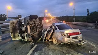 02.05.2024г - «Влетел в зад микроавтобусу». Молодой водитель погиб в жутком ДТП в Волгограде.