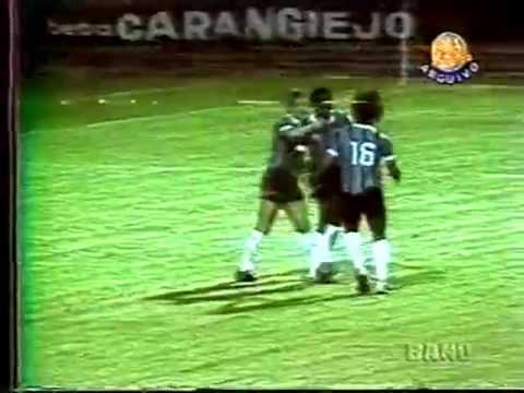 RELEMBRAR É VIVER: Em 1981, o Grêmio venceu o Fortaleza por 4 a 0 no Castelão