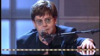 Elton John - I'm Still Standing (Live) chords