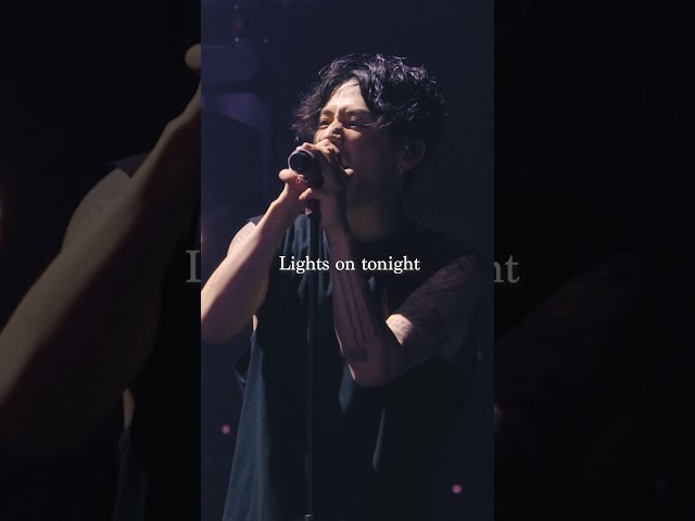 ONE OK ROCK - When They Turn the Lights On [Official Short Clip from Luxury Disease JAPAN TOUR] class=