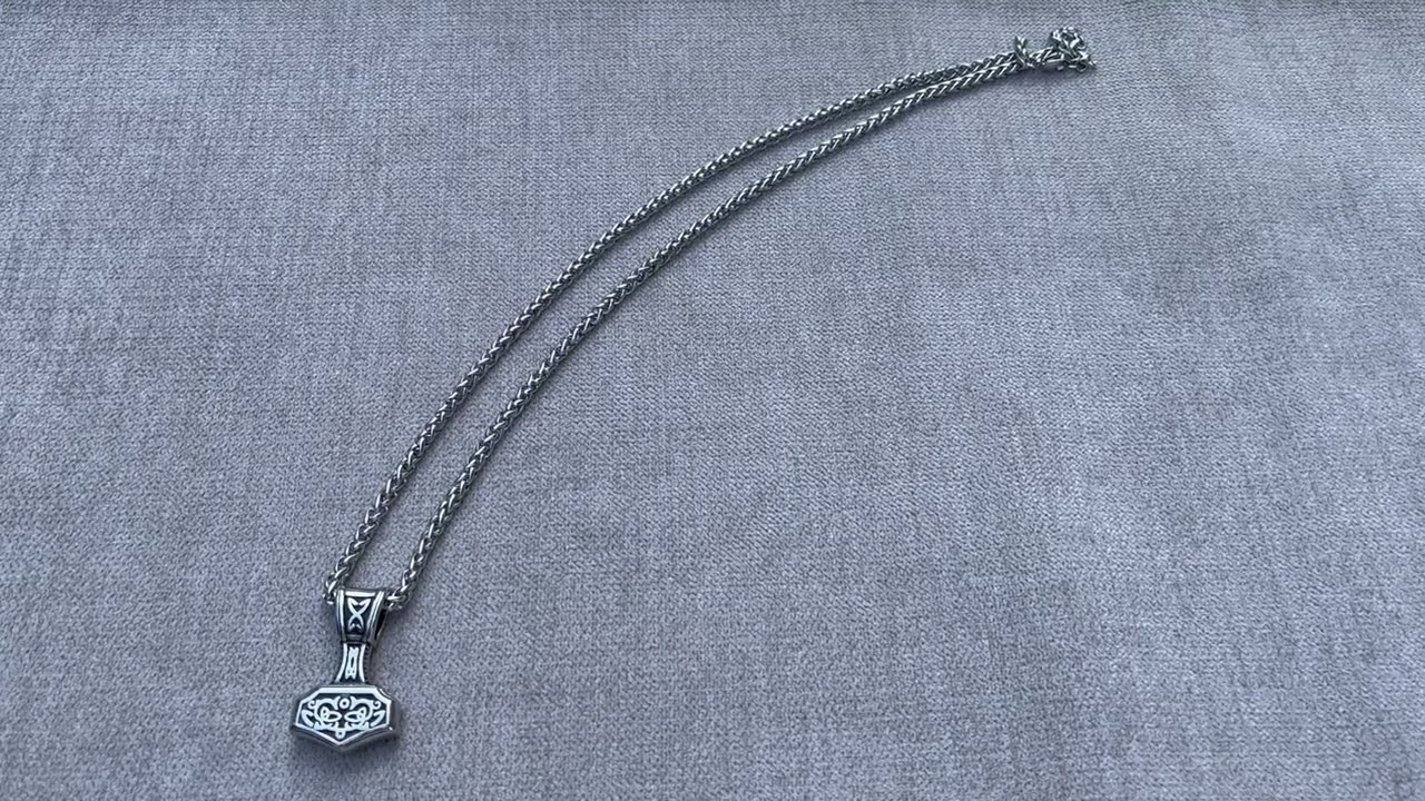 Viking myth hammer design pendant necklace for wholesale