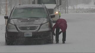 Winter weather conditions on Santiam Pass