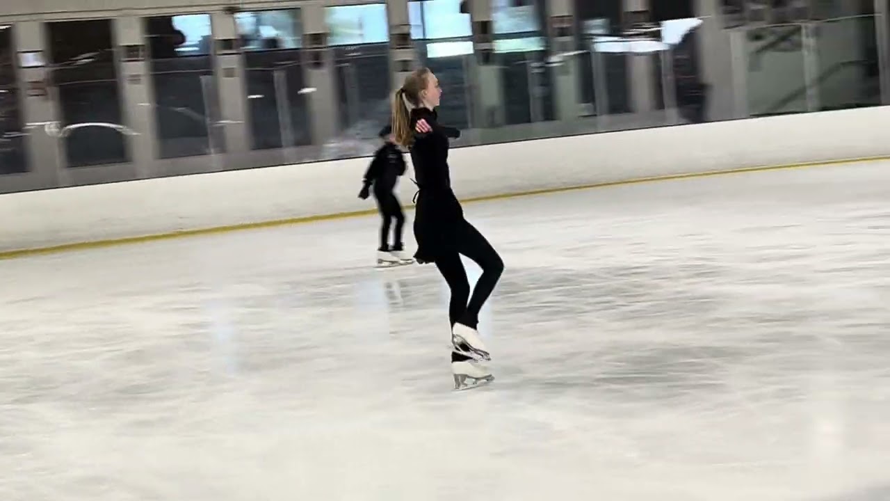 Ella Satterthwaite - Solo Follow Willow Waltz LAFSC