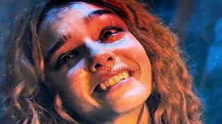 Matilda De Angelis, Maria’s Story, Dracula a Love Tale  Luc Besson  Wealth