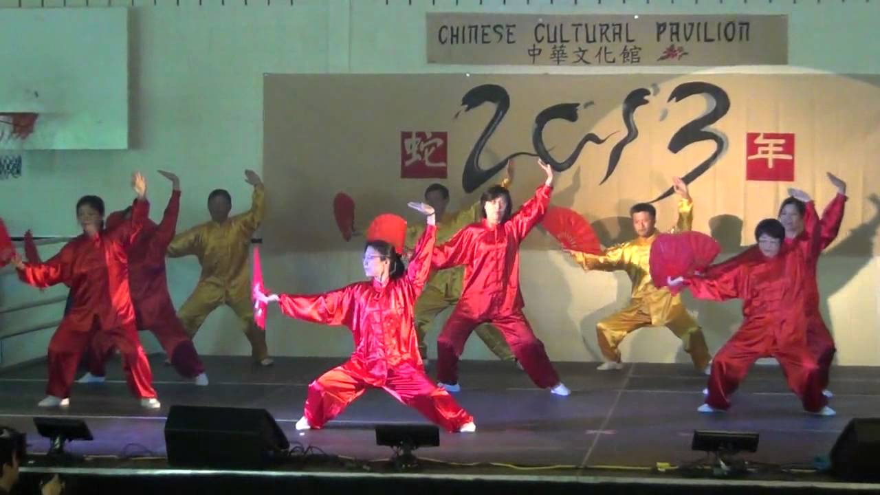 太极：中国功夫扇（Taiji Chinese Gongfu Fan）-  MCAO_Gary Wang、Mary Ma、 莫欣、刘淑兰、谢红、周丹、王小立、马芳