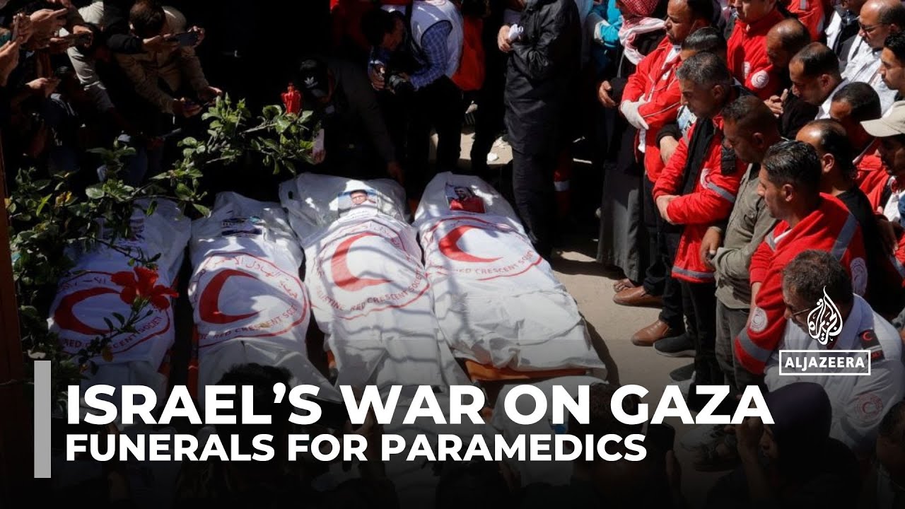 الفلسطينيون ينعون عمال الإغاثة الذين قتلتهم القوات الإسرائيلية في جنوب قطاع غزة