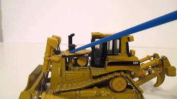 Custom Caterpillar D8R II Dozer 1:50 Review