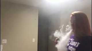 Clouds breh. Girls who vape