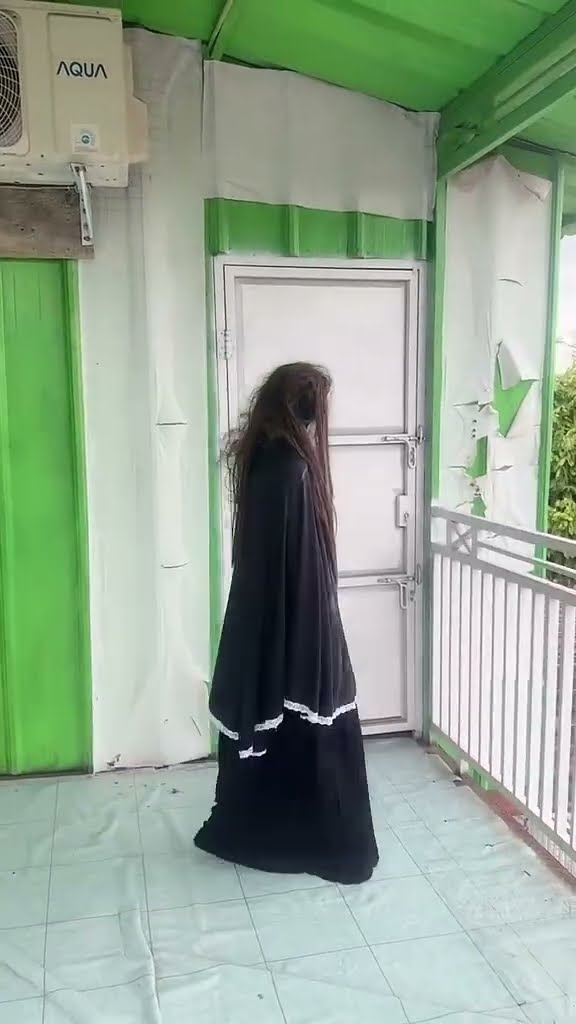 Vidio kocak dan gokil @nyaikembang1nyaikembang1 /ternyata kamarnya sdh lama kosong?