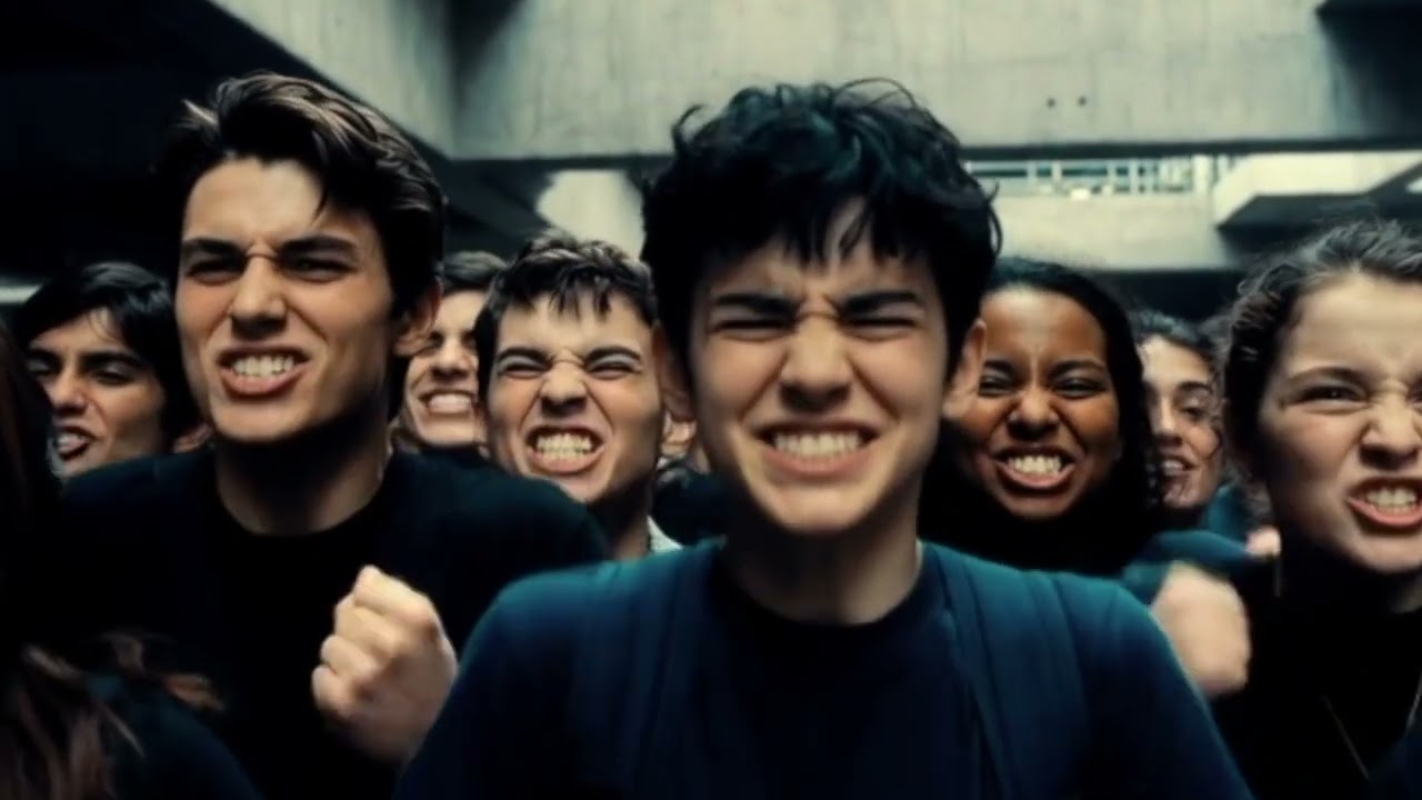 Iran Rise Up / A short film of Pain, Resistance & Hope