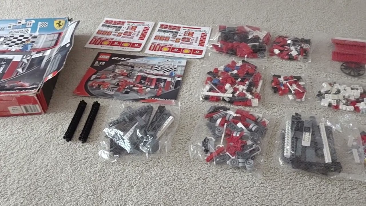 Vintage LEGO 8672 Ferrari Finish Line (2006) 100% Complete with 