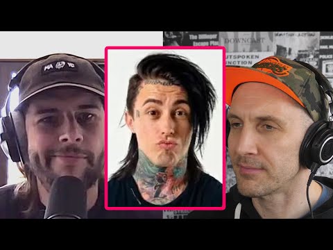Avenged Sevenfold - Almost Easy - Vans Warped Tour 2007 (AI Upscaled to 1440p 48fps)