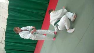 ippon-seoi with socks.AVI