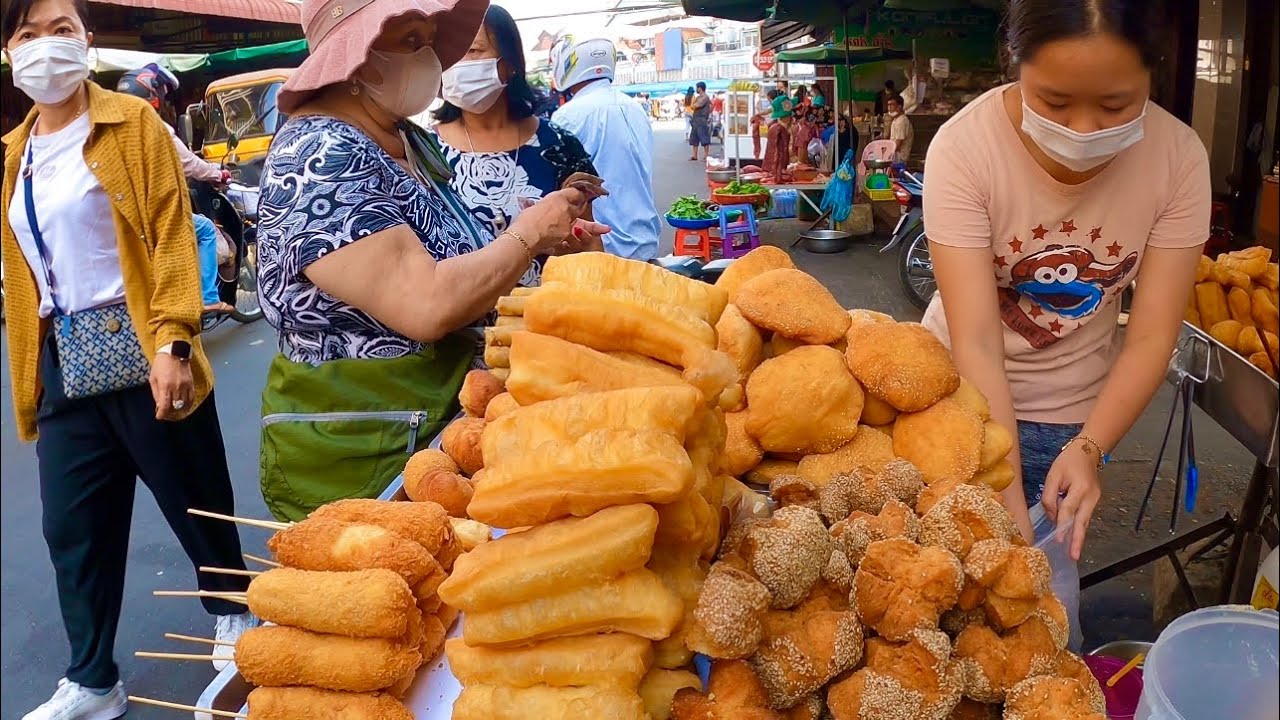 Cambodian Food Tour - Walking Tour Around Phnom Penh Market Street Food 2022