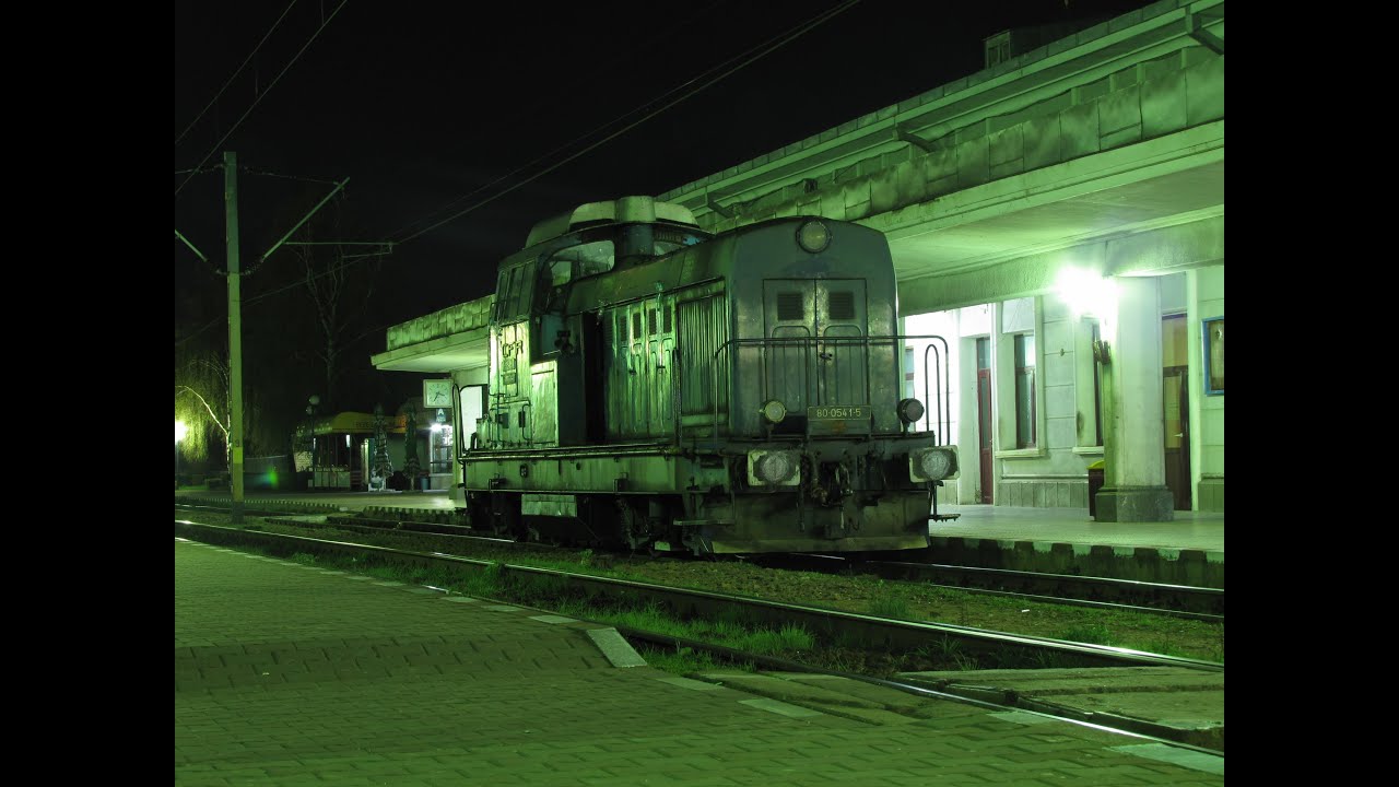 Activitate FeRoviaRa nocturna în Gara Pascani [23 aprilie 2011]