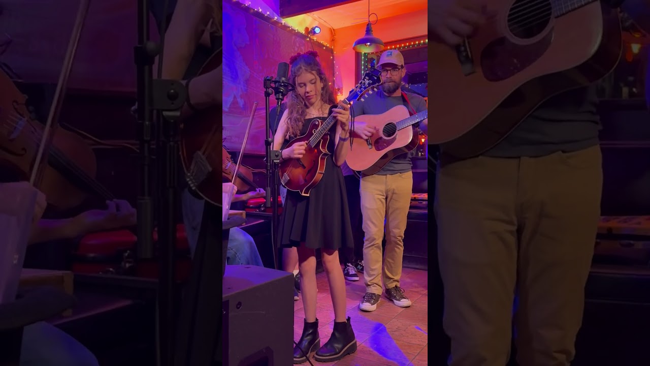 Bluegrass in 👧 Brooklyn for Florida GiRL