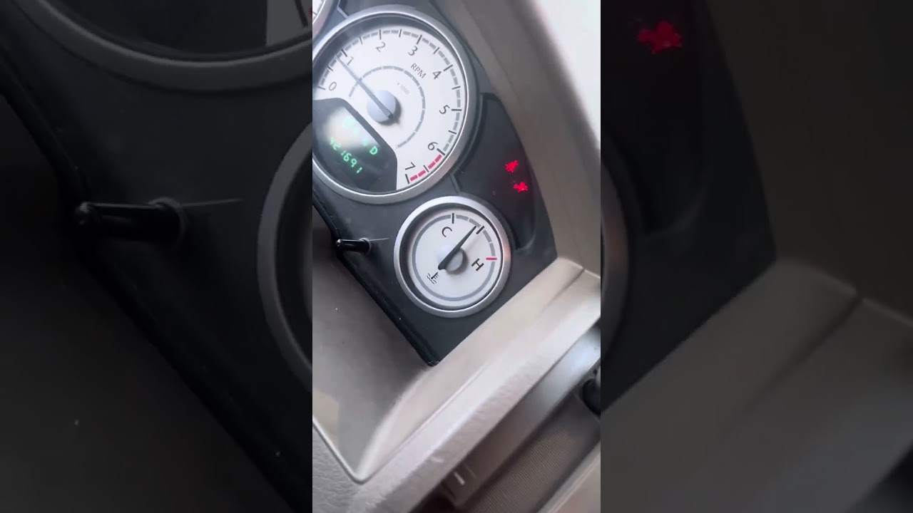 2010 Chrysler Town Country Recirculation Air Inlet Box Replacement