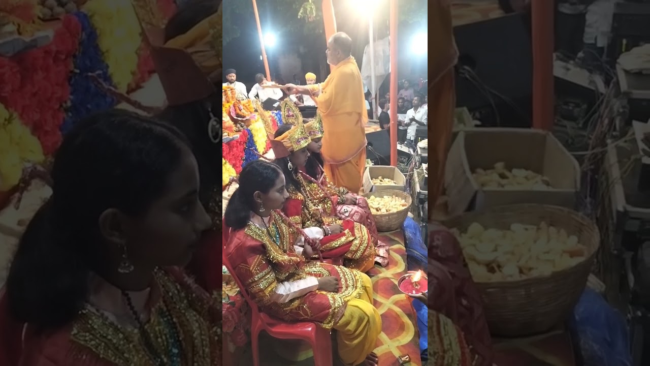 आरती श्री रामायण जी की